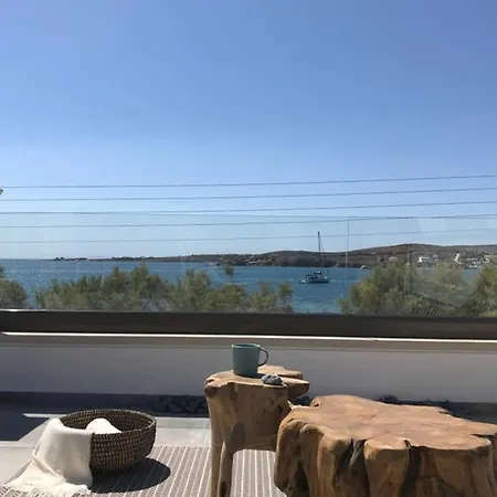 La Vela. Sea Front With 100m Veranda Apartman *