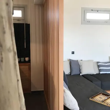 La Vela. Sea Front With 100m Veranda Apartman *