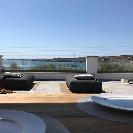 La Vela. Sea Front With 100m Veranda Párosz